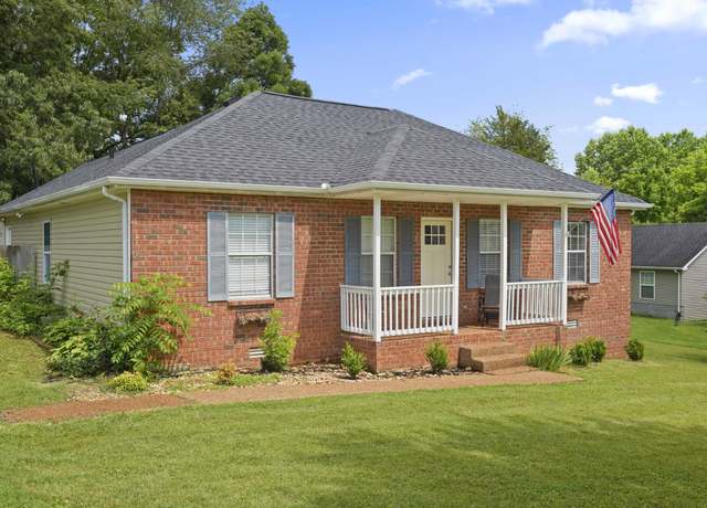 Property at 115 Robert Ave, White House, TN 37188, 4 beds, 3 baths