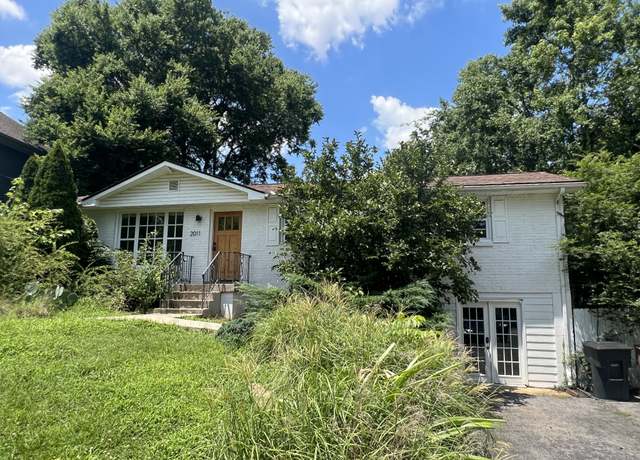 Property at 2011 Forrest Green Dr, Nashville, TN 37216, 3 beds, 2 baths