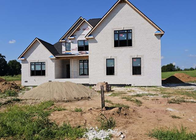 Property at 4992 Royal View Way, Clarksville, TN 37040, 4 beds, 3.5 baths