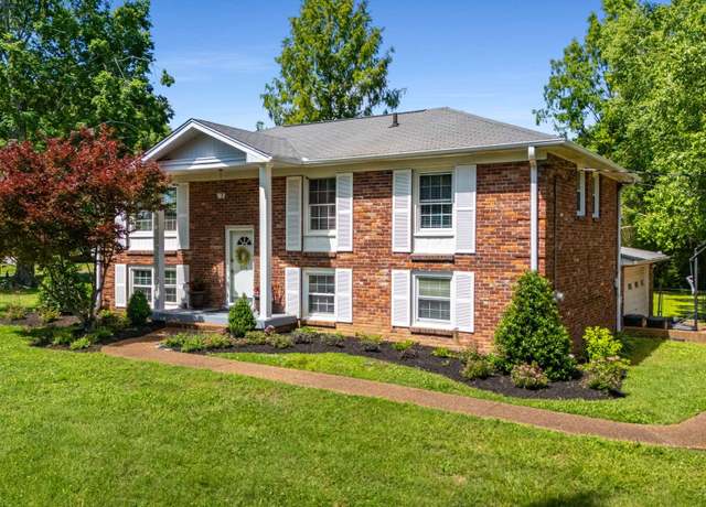 Property at 604 Meadowgreen Dr, Franklin, TN 37069, 3 beds, 2 baths