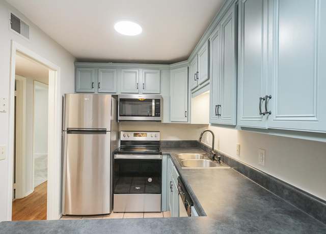 Property at 702 Ashlawn Pl, Nashville, TN 37211, 2 beds, 1 bath