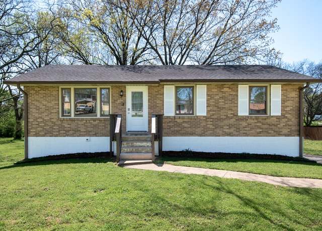 Property at 132 Chippendale Dr, Hendersonville, TN 37075, 3 beds, 2 baths