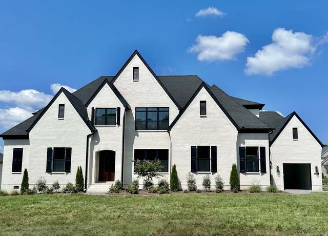 Property at 9914 Elland Rd, Brentwood, TN 37027, 5 beds, 5.5 baths