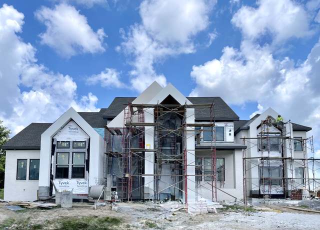Property at 8122 Boiling Springs Pl, Brentwood, TN 37027, 5 beds, 6.5 baths