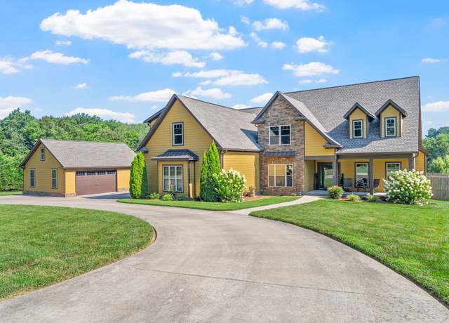 Property at 4985 Albright Rd, Clarksville, TN 37043, 3 beds, 2.5 baths