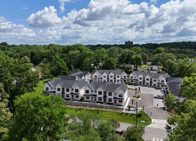 Property at 145 Whitsett Rd #23, Nashville, TN 37210, 2 beds, 2.5 baths