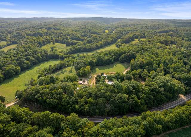Property at 1829 Lobelville Hwy, Linden, TN 37096, 3 beds, 2 baths