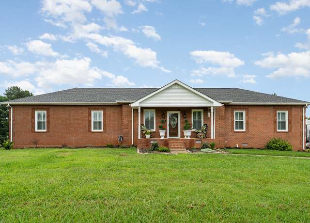 Property at 8044 Pleasant Hill Rd, Cross Plains, TN 37049, 3 beds, 3 baths