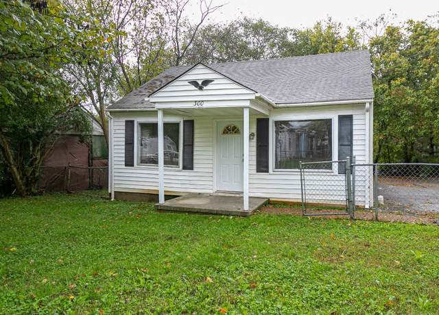 Property at 300 E Highland Dr, Columbia, TN 38401, 3 beds, 2 baths