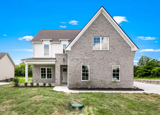 Property at 516 Gresham Ln, Murfreesboro, TN 37129, 4 beds, 3 baths