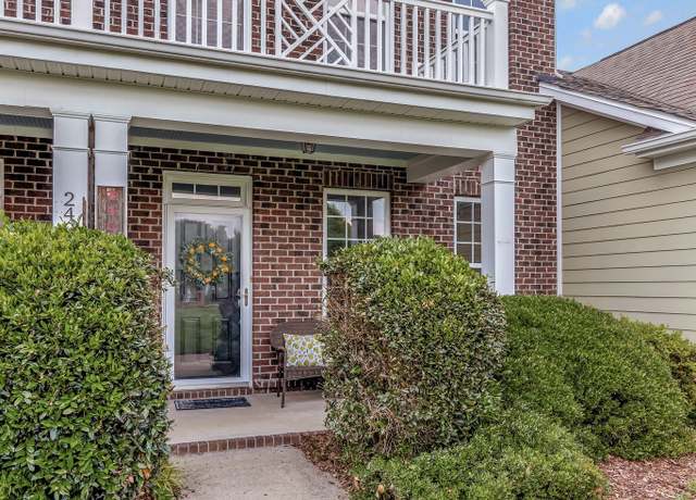 Property at 2406 Gauphin Ln, Smyrna, TN 37167, 2 beds, 2.5 baths