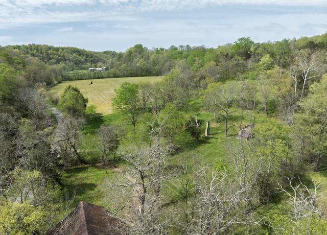 Property at 6607 Fox Branch Rd, Columbia, TN 38401