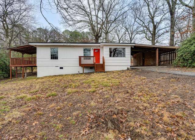 Property at 556 W Garden Farm Rd, Rossville, GA 30741, 2 beds, 1.5 baths