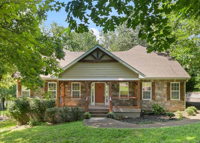 Property at 103 Short Dr, Mount Juliet, TN 37122, 4 beds, 4 baths