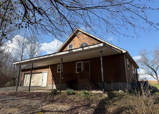 Property at 2327 Ovoca Rd, Tullahoma, TN 37388, 3 beds, 2 baths