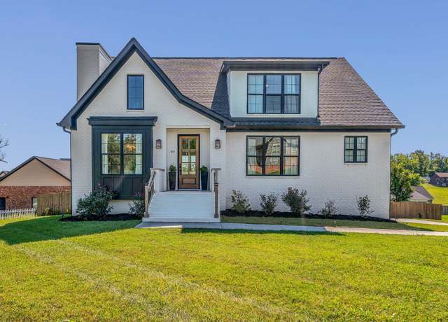 Property at 314 Fescue Dr, Mount Juliet, TN 37122, 4 beds, 3.5 baths