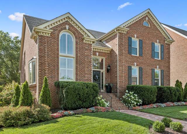 Property at 203 Kensington Park, Nashville, TN 37215, 5 beds, 4.5 baths