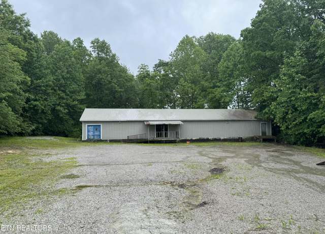 Property at 1211 Allardt Hwy, Jamestown, TN 38556, 2 beds, 2 baths