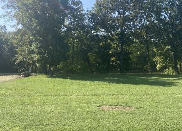 Property at 390 Duck Blind Rd, Clifton, TN 38425