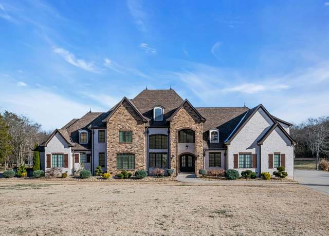 Property at 129 Bethlehem Rd, Lebanon, TN 37087, 4 beds, 4.5 baths