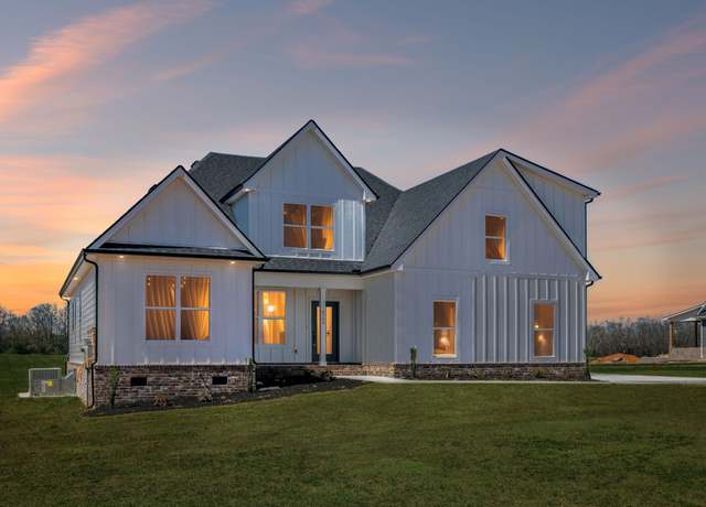 Property at 8700 Midland Rd, Bell Buckle, TN 37020, 4 beds, 3 baths