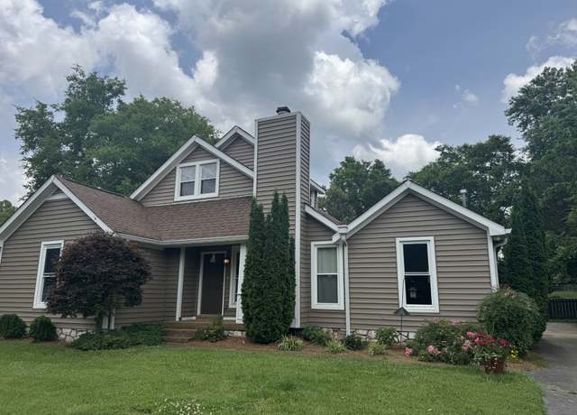Property at 808 Footpath Ter, Nashville, TN 37221, 3 beds, 2 baths