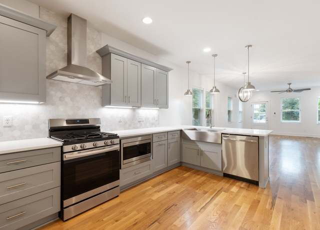 Property at 508 Hemstead St, Nashville, TN 37209, 4 beds, 3 baths