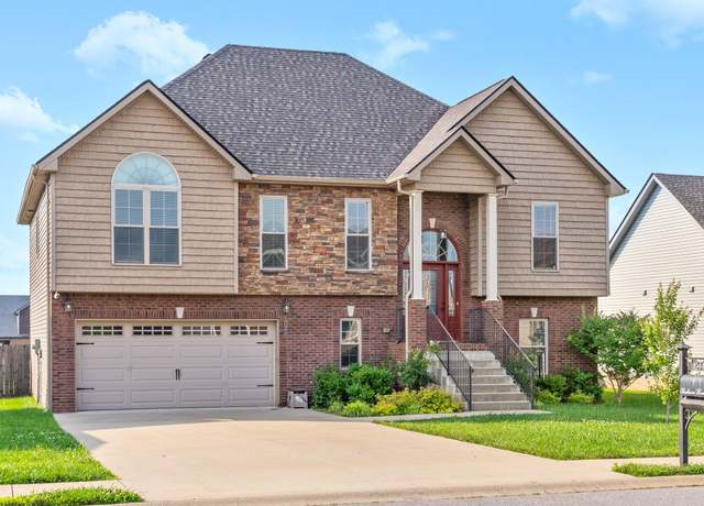 Property at 1044 Rushmore Rd, Clarksville, TN 37042, 6 beds, 3 baths