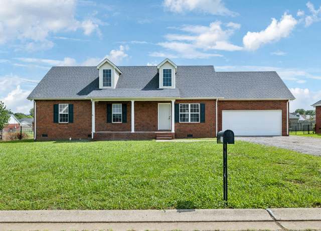 Property at 3018 Ridgewood Dr, Christiana, TN 37037, 4 beds, 2 baths