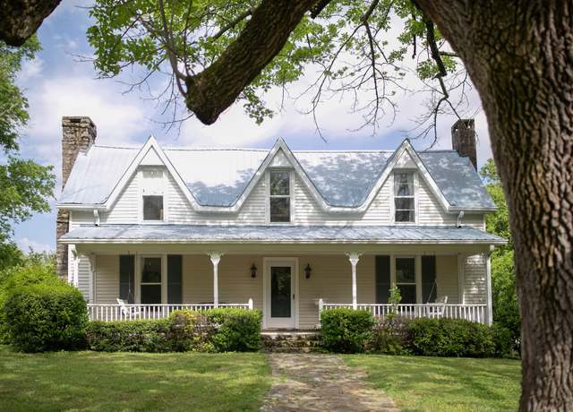 Property at 4923 Blue Creek Rd, Lynnville, TN 38472, 3 beds, 2.5 baths