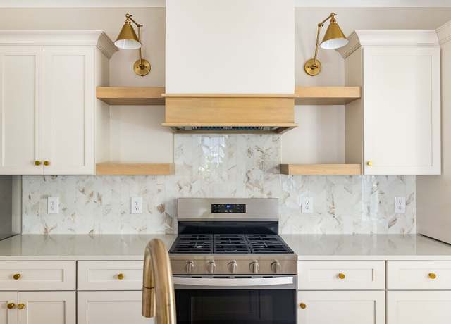 Property at 905 N 12th St Unit B, Nashville, TN 37206, 2 beds, 2.5 baths