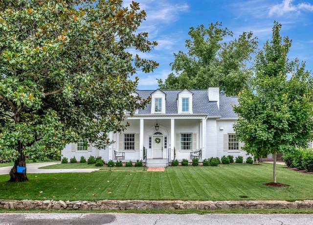 Property at 3804 Dartmouth Ave, Nashville, TN 37215, 4 beds, 3.5 baths