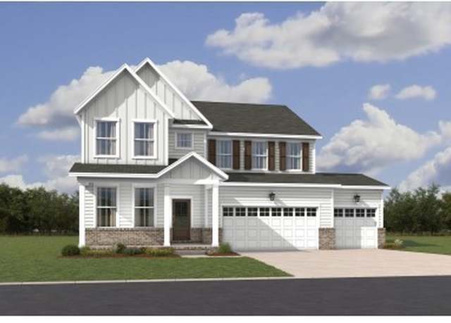 Property at 813 Bur Oak Ct, Clarksville, TN 37043, 5 beds, 4.5 baths