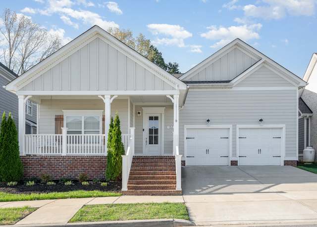 Property at 132 Daniel St, Pleasant View, TN 37146, 3 beds, 2.5 baths