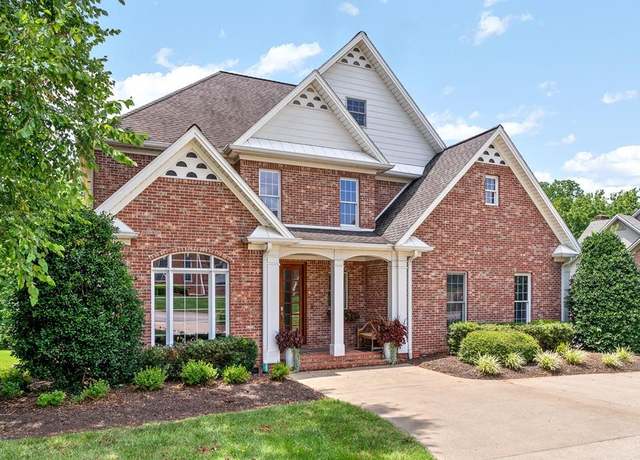 Property at 305 Lincoln Way, Hopkinsville, KY 42240, 5 beds, 4.5 baths