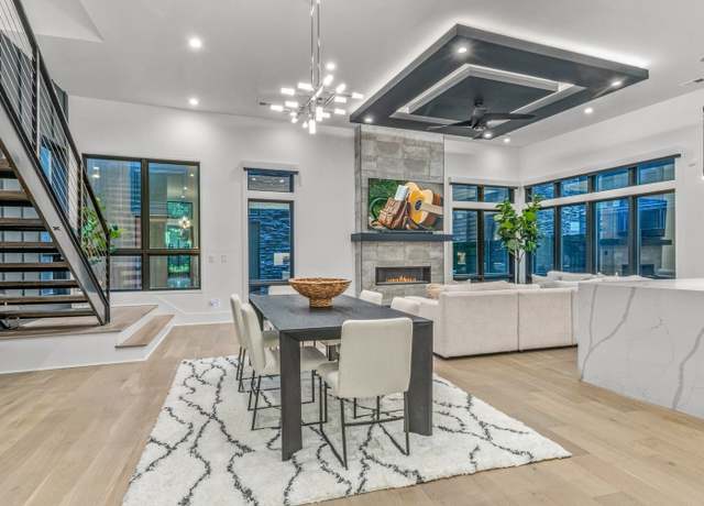 Property at 4303A Utah Ave, Nashville, TN 37209, 4 beds, 3.5 baths