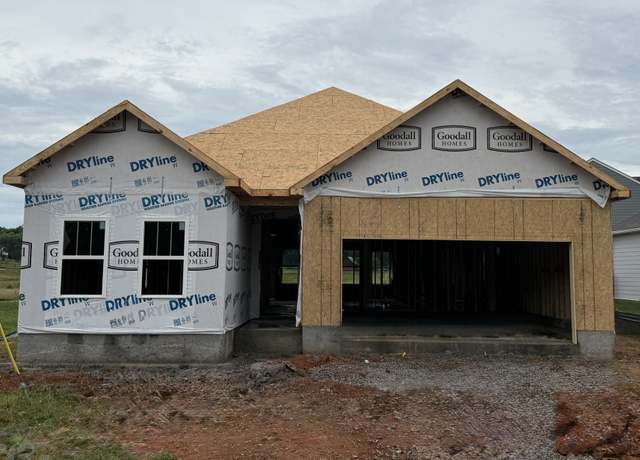 Property at 133 Pops Pl, White House, TN 37188, 3 beds, 2 baths