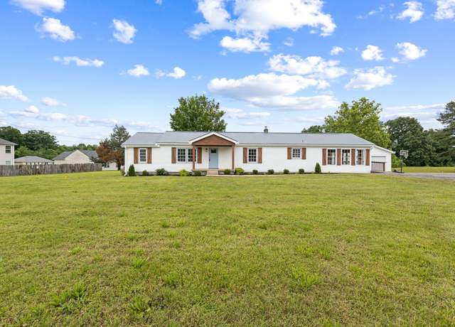 Property at 1371 Pomona Rd, Dickson, TN 37055, 3 beds, 2 baths