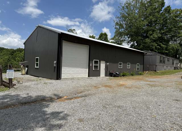 Property at 1112 Boston Hollow Rd, Ashland City, TN 37015, 2 beds, 1 bath