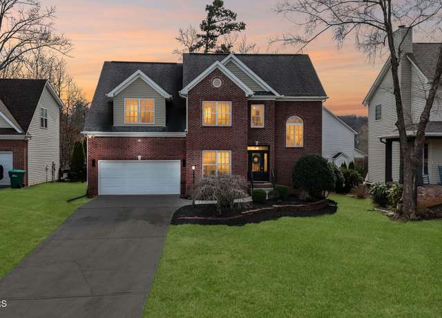 Property at 11034 Eagle Creek Ln, Knoxville, TN 37932, 3 beds, 2.5 baths