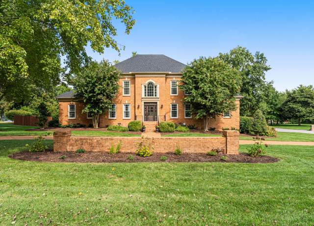 Property at 528 Waxwood Dr, Brentwood, TN 37027, 5 beds, 4.5 baths