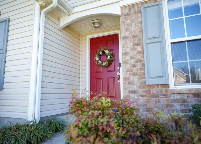 Property at 418 Creek Side Ln, Spring Hill, TN 37174, 3 beds, 2 baths