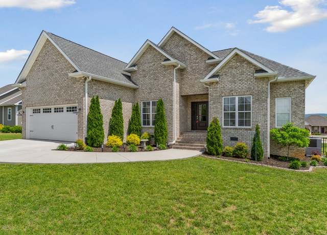 Property at 229 Harvest Farm Lake Rd, Mcminnville, TN 37110, 3 beds, 2 baths
