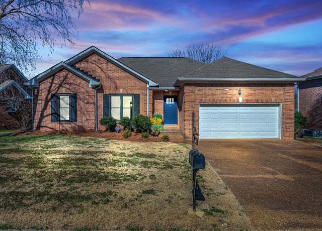 Property at 1621 Glenridge Dr, Nashville, TN 37221, 3 beds, 2.5 baths