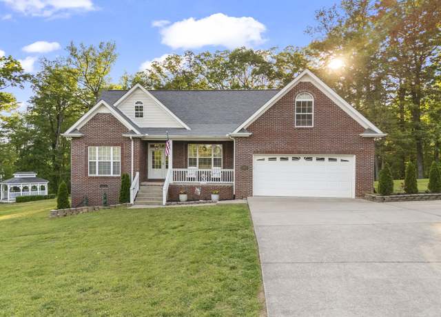 Property at 1497 N Hummingbird Ln, Dickson, TN 37055, 3 beds, 2 baths