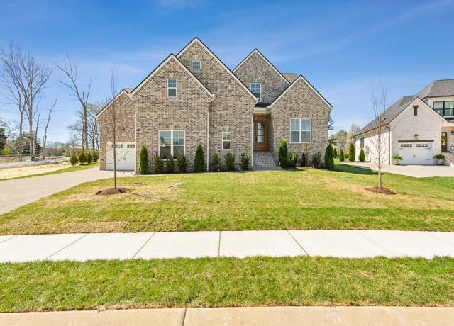 Property at 1116 Willow Springs Dr, Lebanon, TN 37087, 4 beds, 3 baths