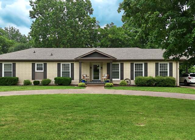Property at 1409 Oakland Acres Dr, Madison, TN 37115, 5 beds, 4 baths