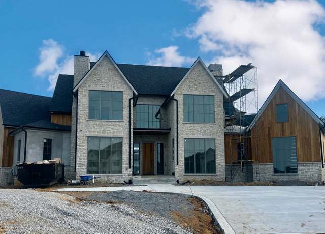 Property at 8101 Turning Point Dr, Brentwood, TN 37027, 5 beds, 6 baths