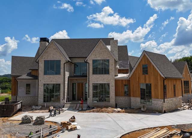 Property at 8101 Turning Point Dr, Brentwood, TN 37027, 5 beds, 6 baths
