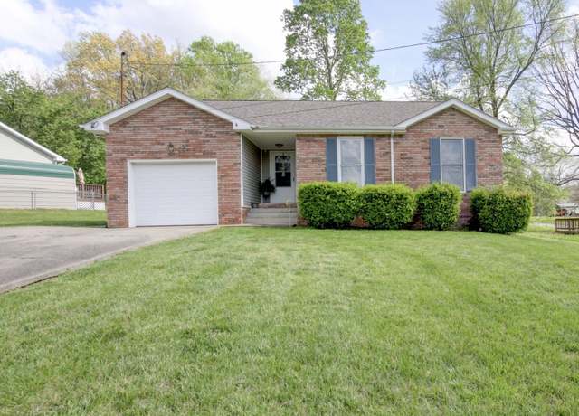 Property at 554 Somerset Ln, Clarksville, TN 37042, 3 beds, 2 baths